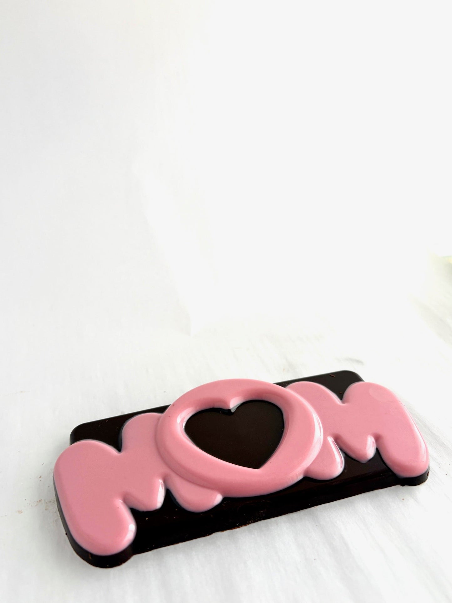 Mom Bar