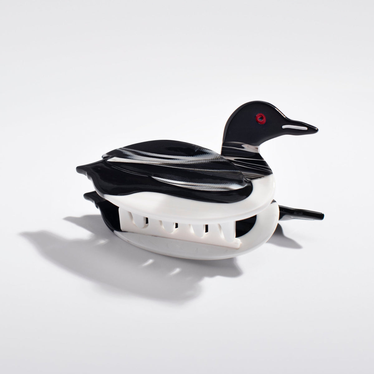 Loon Hair Claw