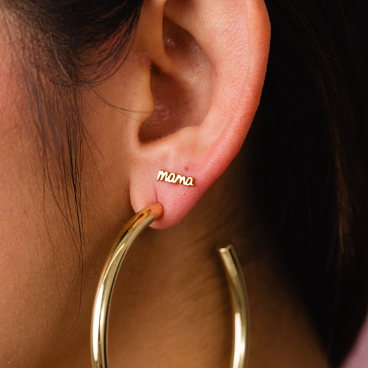Mama Script Studs