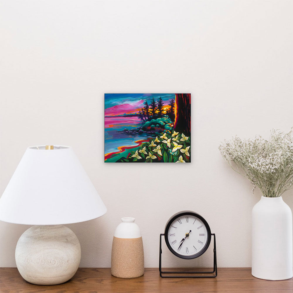 Sunlit Suntanned Trillium